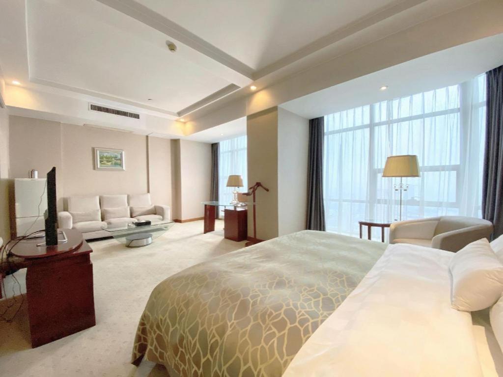 Nanchang Galactic Peace International Hotel Exteriér fotografie
